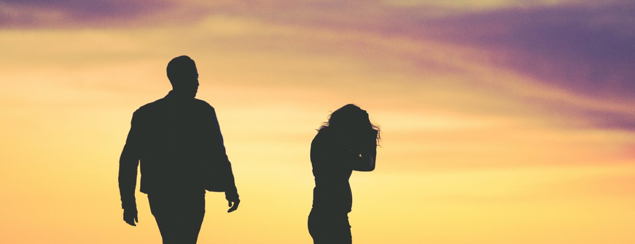 How to Overcome Jealousy When Online Dating